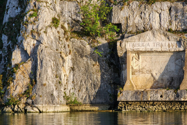 Krstarenje | DUNAVOM KROZ ISTORIJU